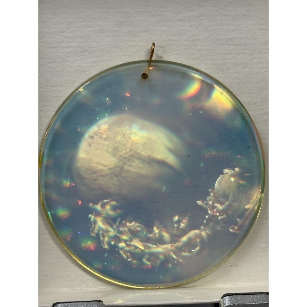 VTG 1980's Hologram Floating Art Glass 3D Christmas Santa Claus Sleigh Reindeer